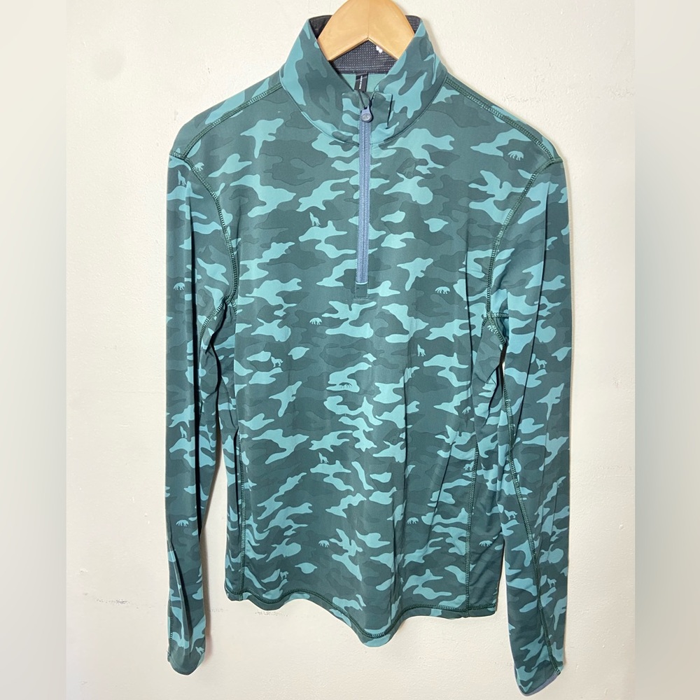 NWT Greyson golf 1/4 pullover shirt camo Small